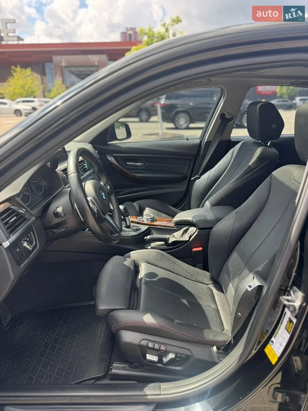 2015 BMW 3er - мініатюра 21