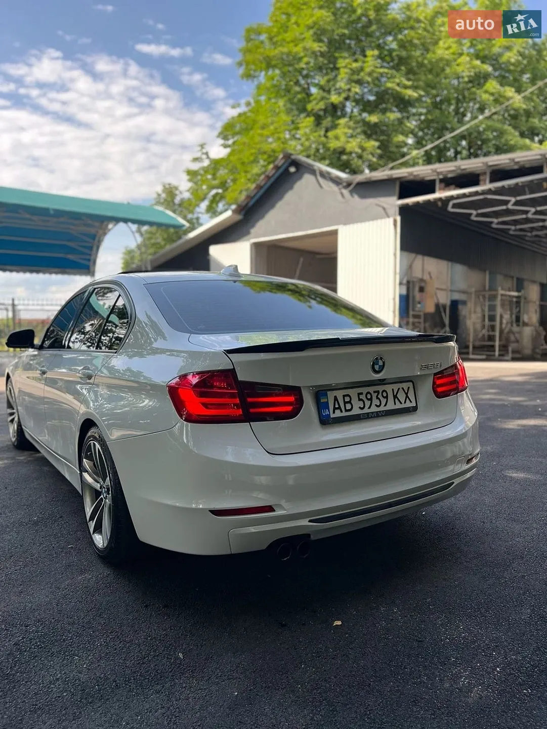 2012 BMW 3er - мініатюра 9