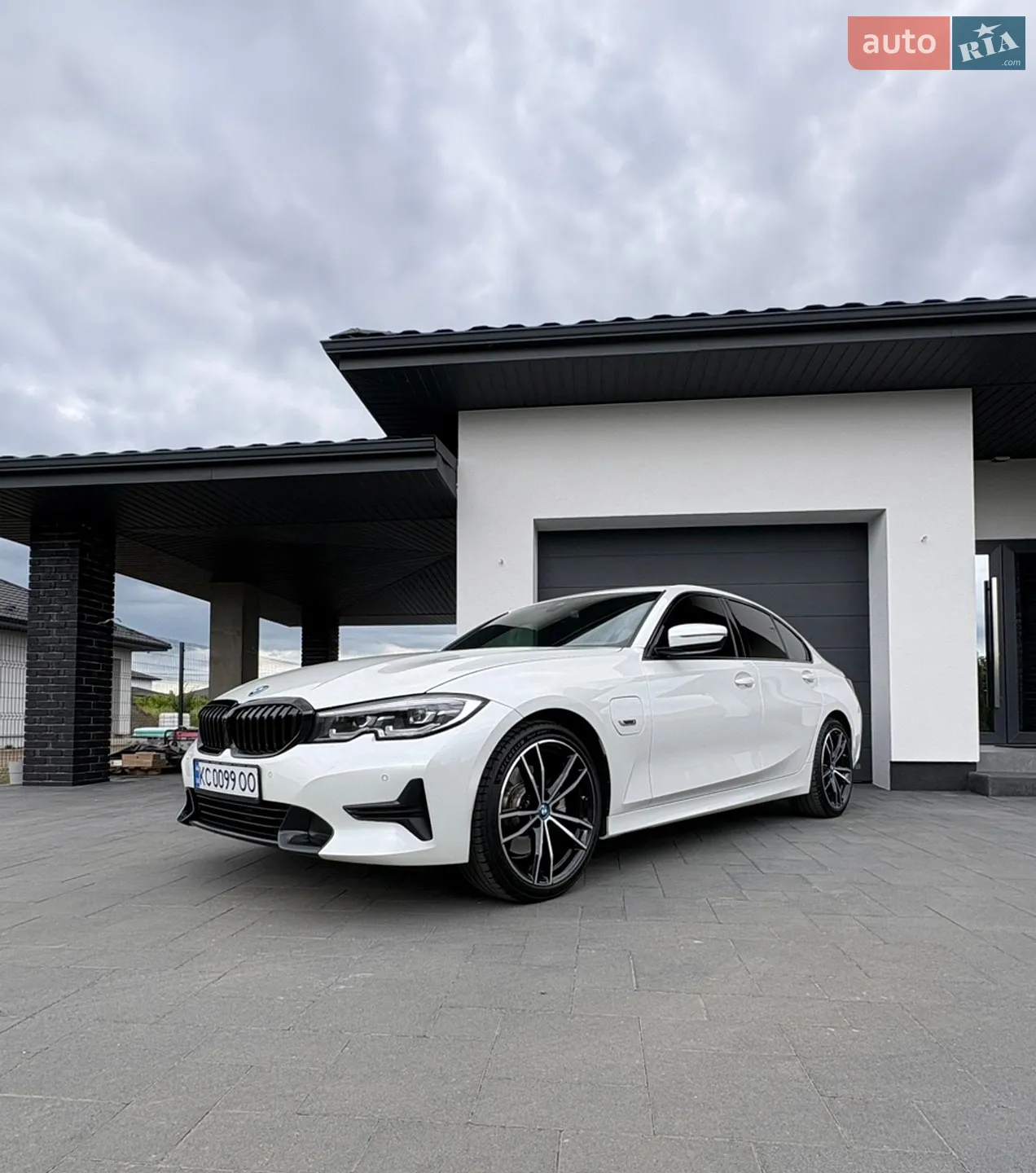2022 BMW 3er - фото 1