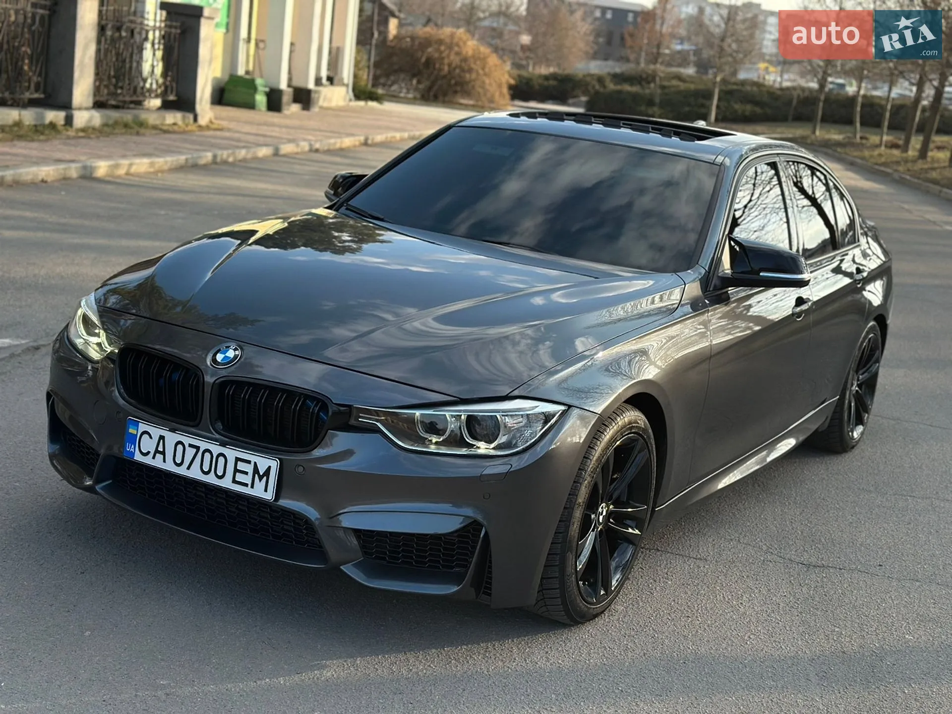 BMW 3 Series 2012 VIN WBA3A5C51CF259190 фото оголошення 4 з 58