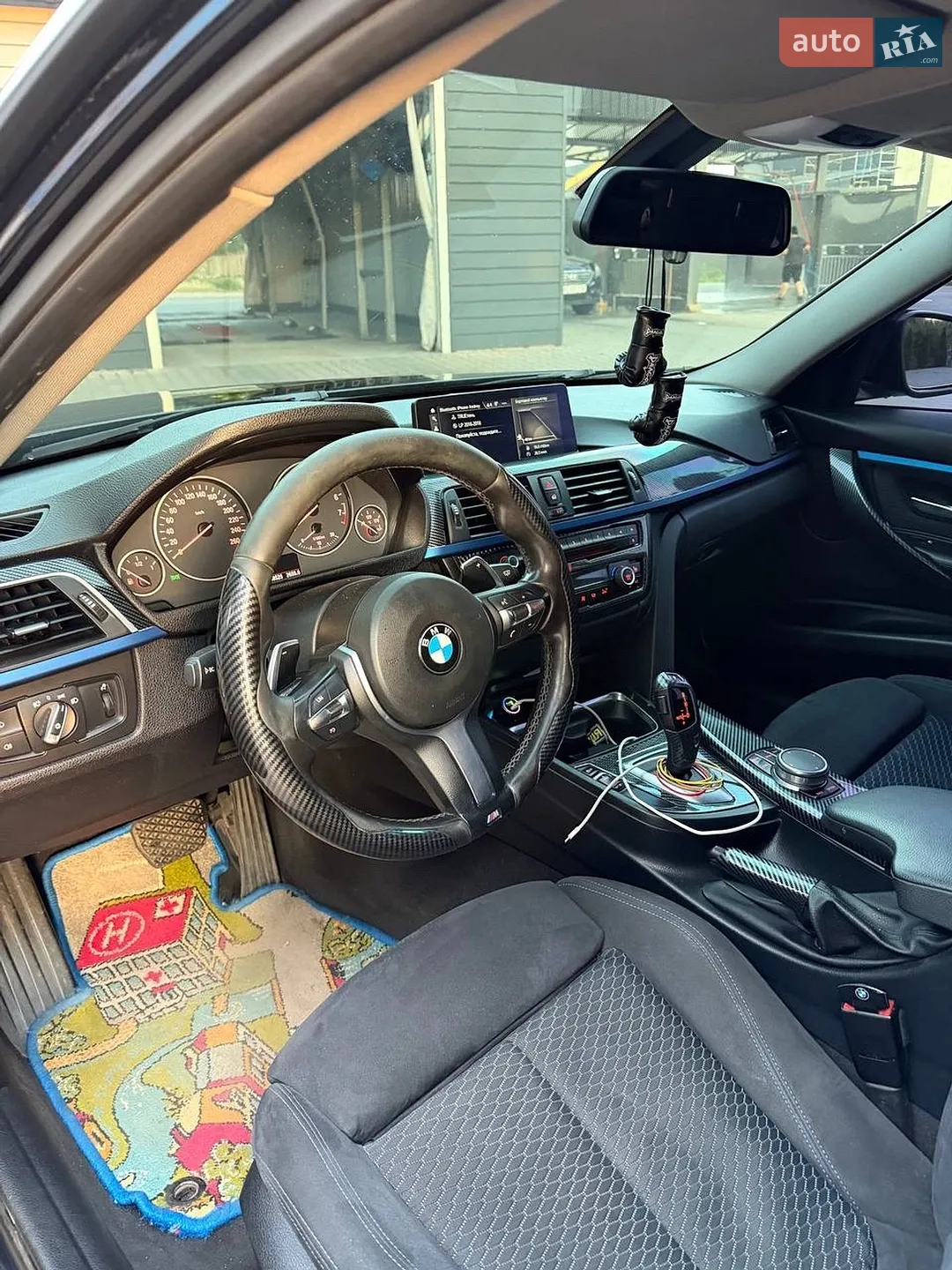 2012 BMW 3er - мініатюра 12