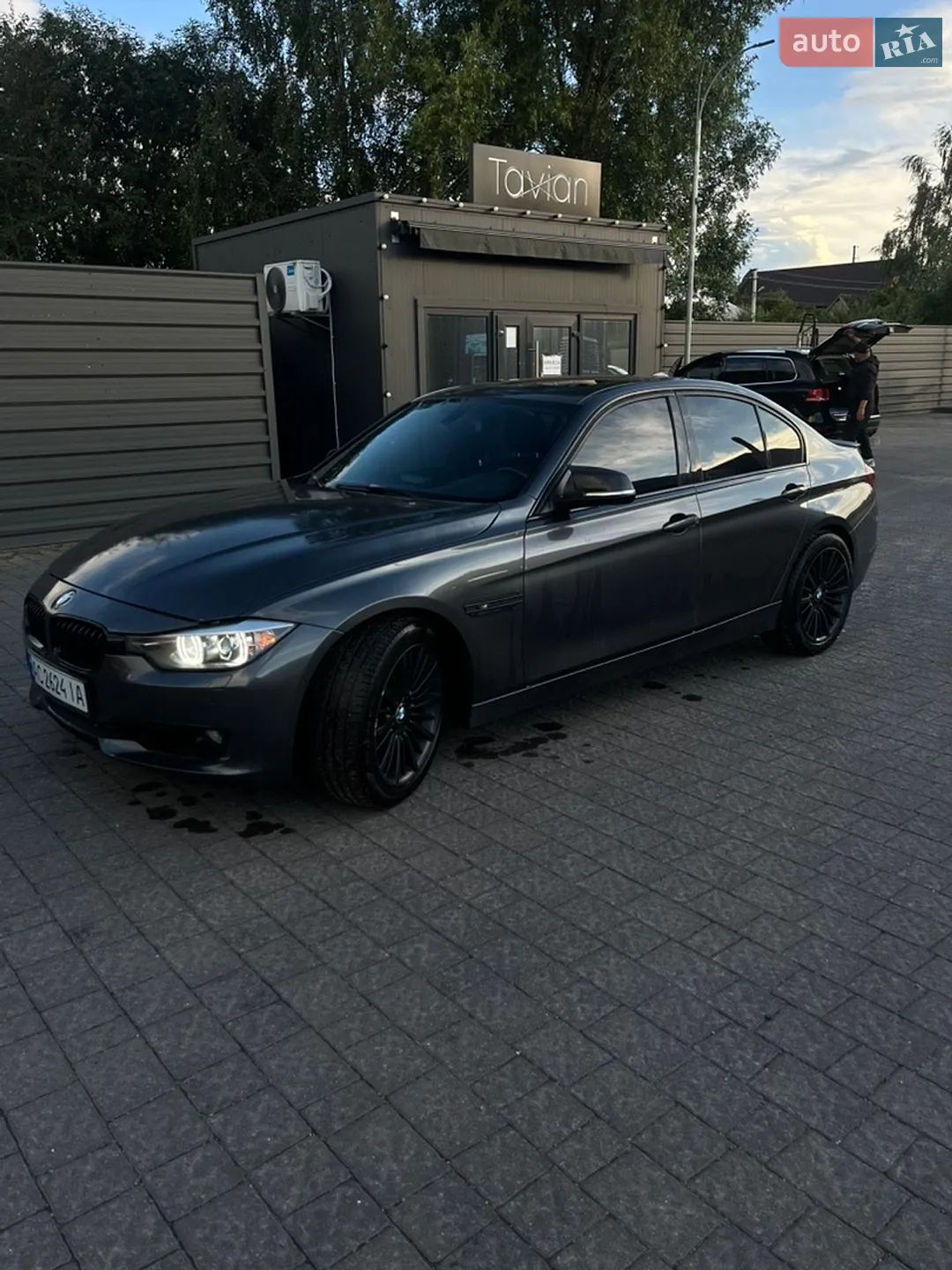 2013 BMW 3er - мініатюра 2