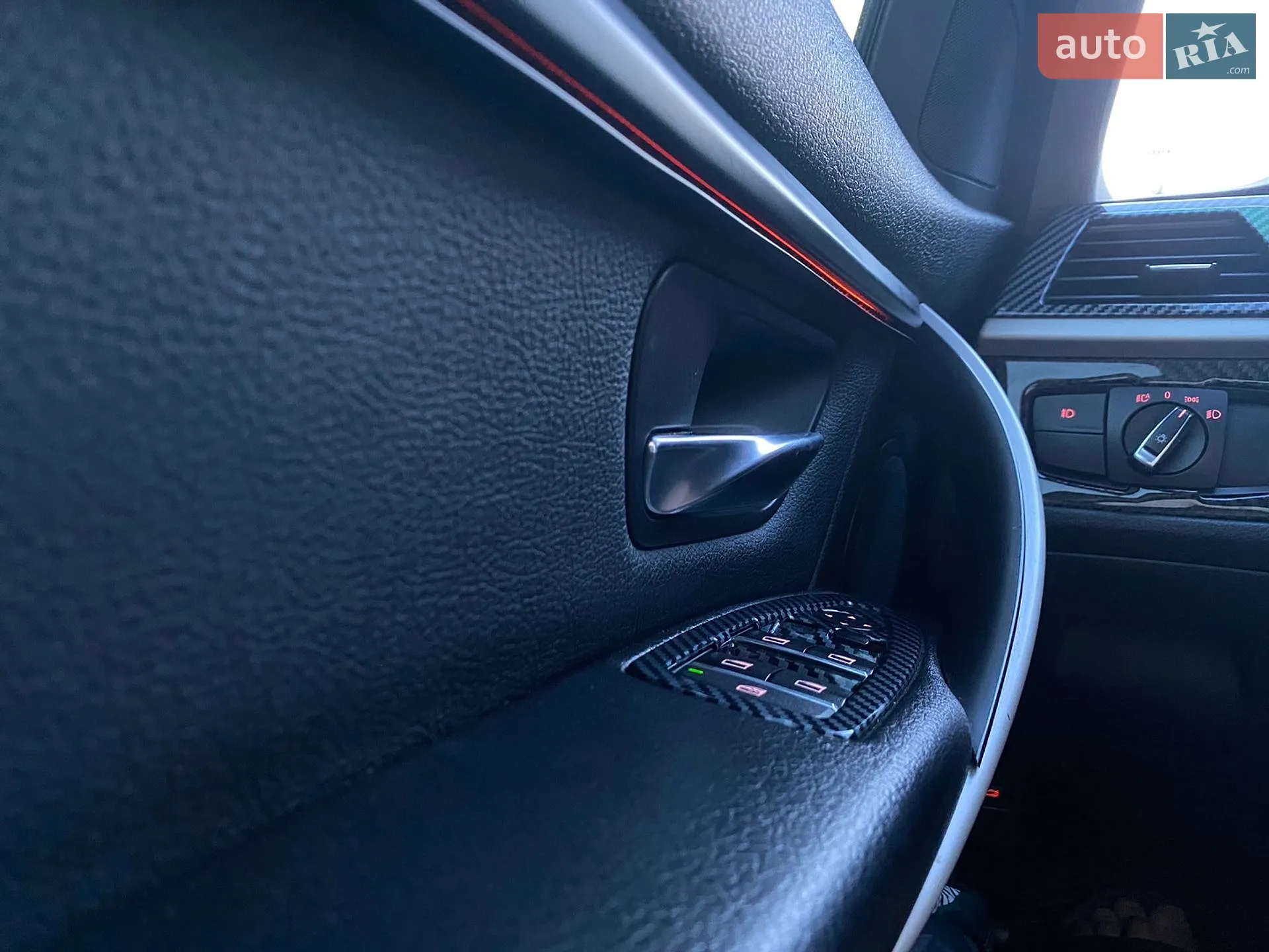 2015 BMW 3er - мініатюра 26