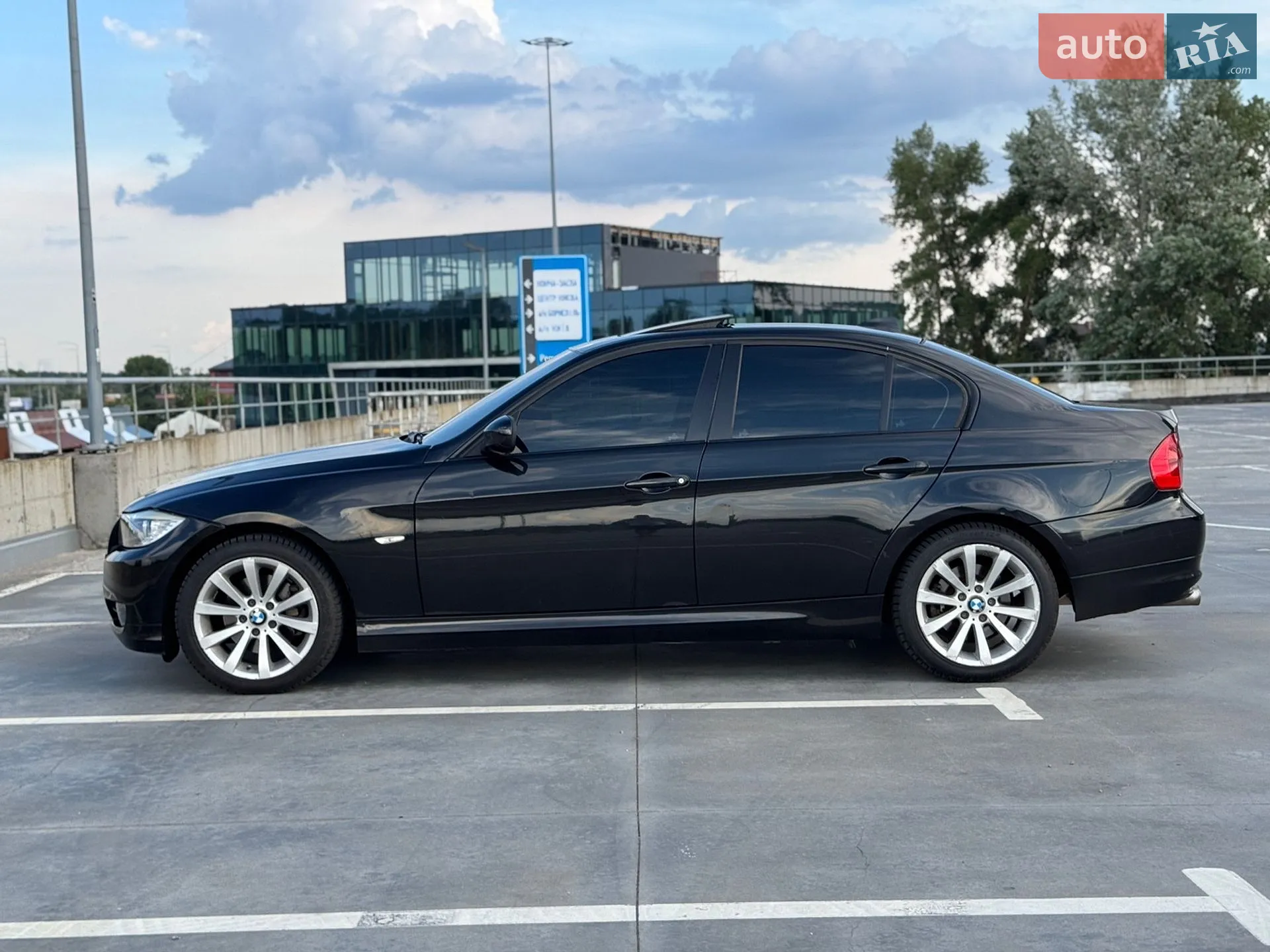 2010 BMW 3er - мініатюра 18