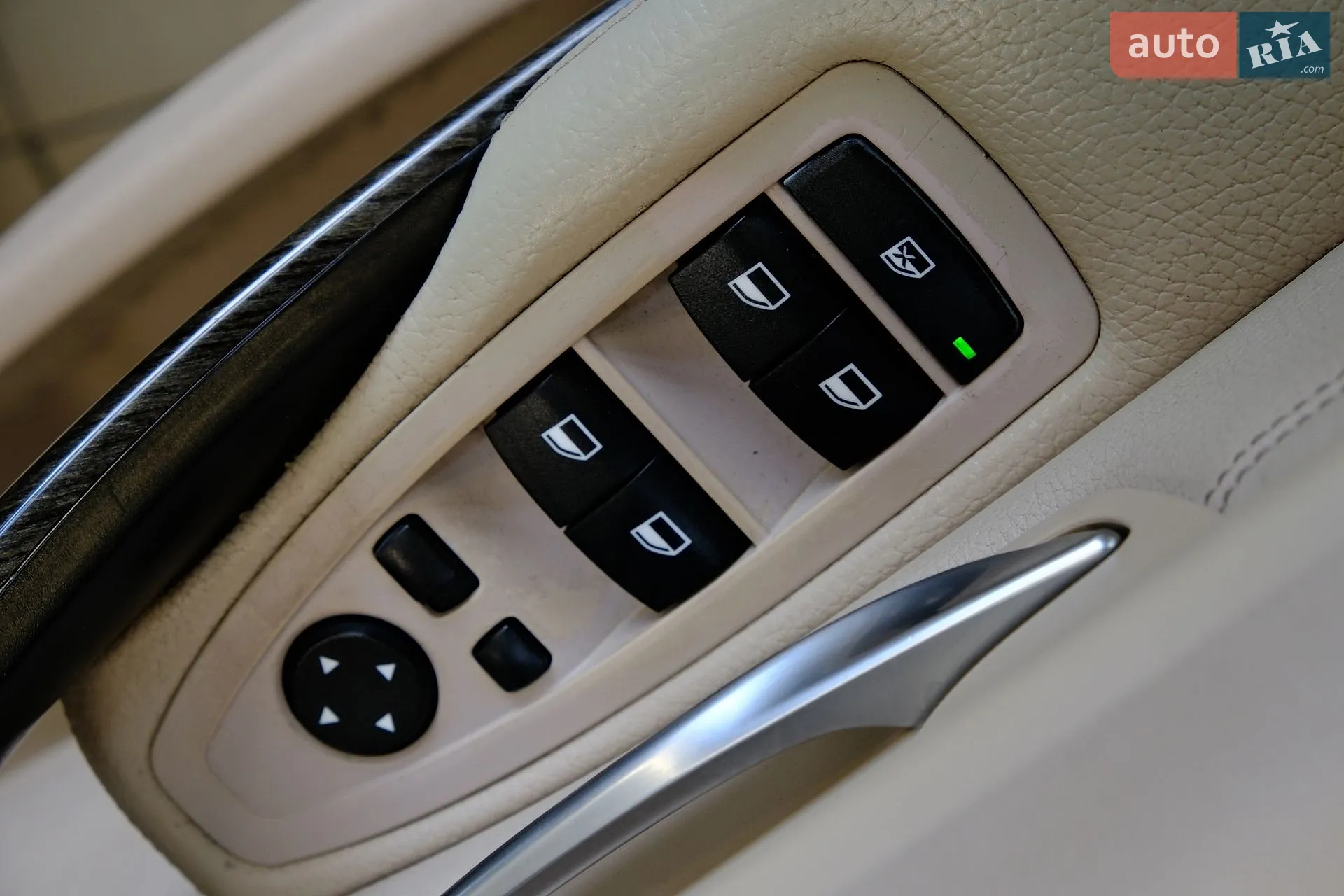 2012 BMW 3er - мініатюра 24