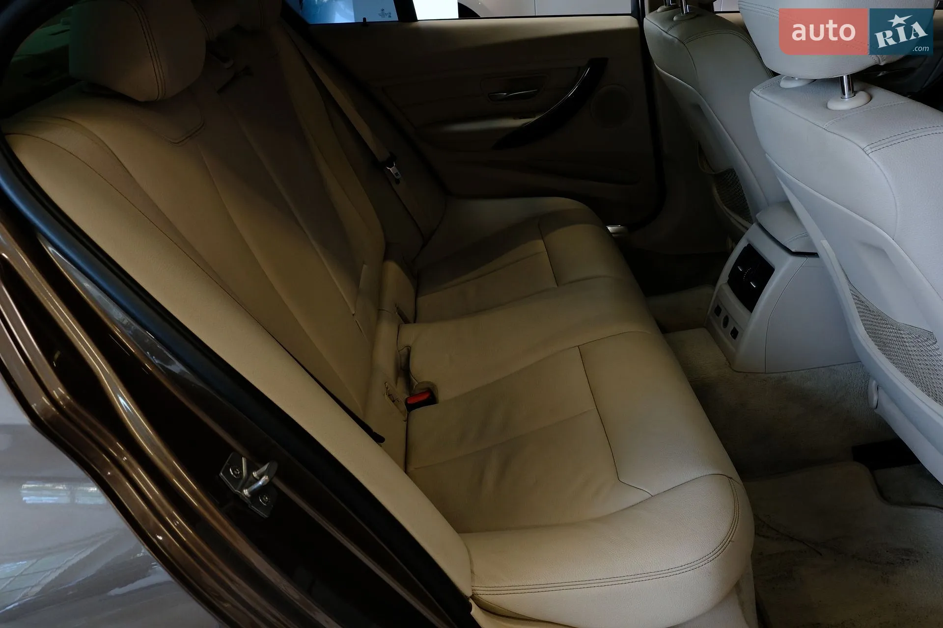 2012 BMW 3er - мініатюра 34