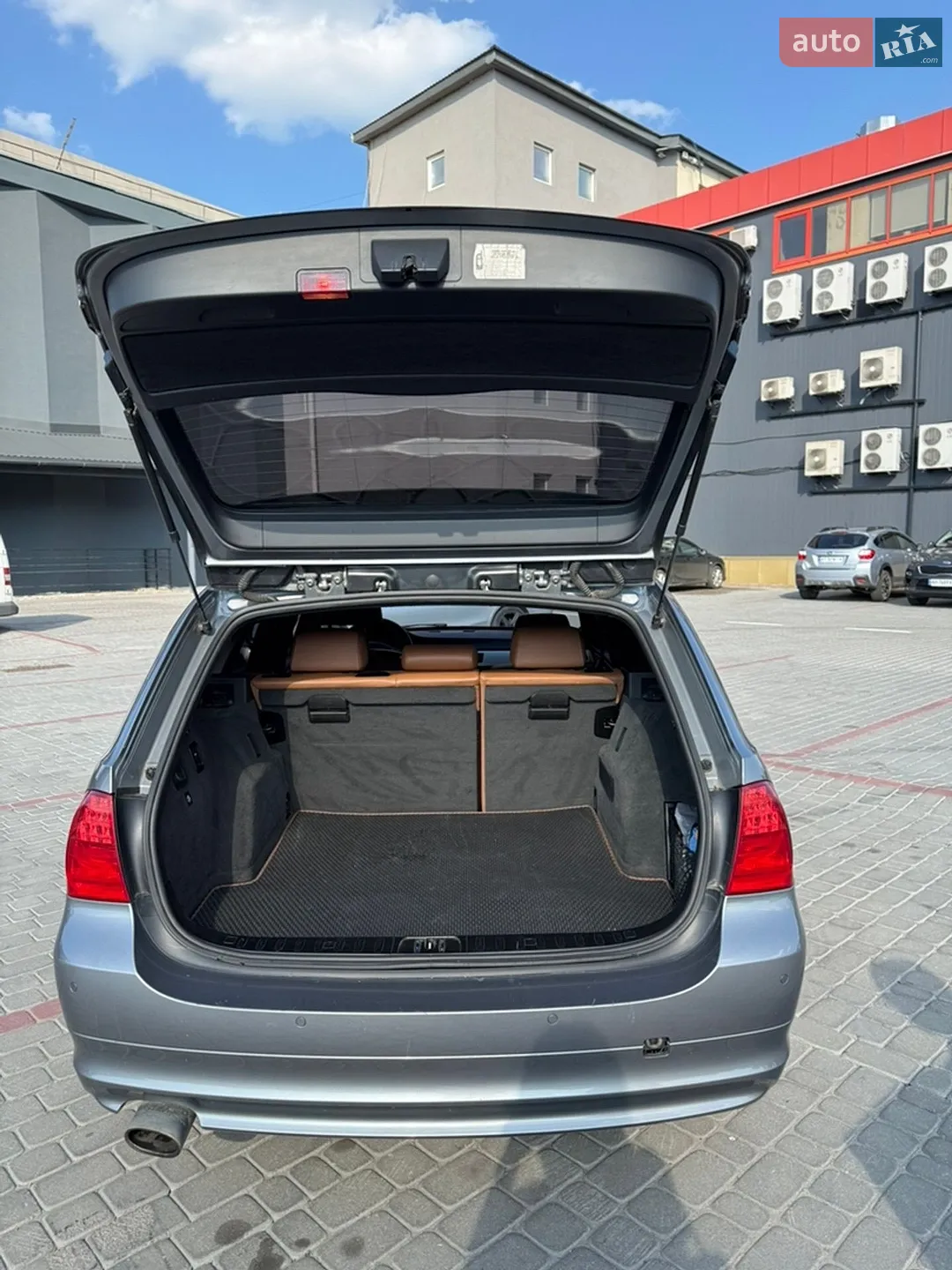 2010 BMW 3er - мініатюра 16