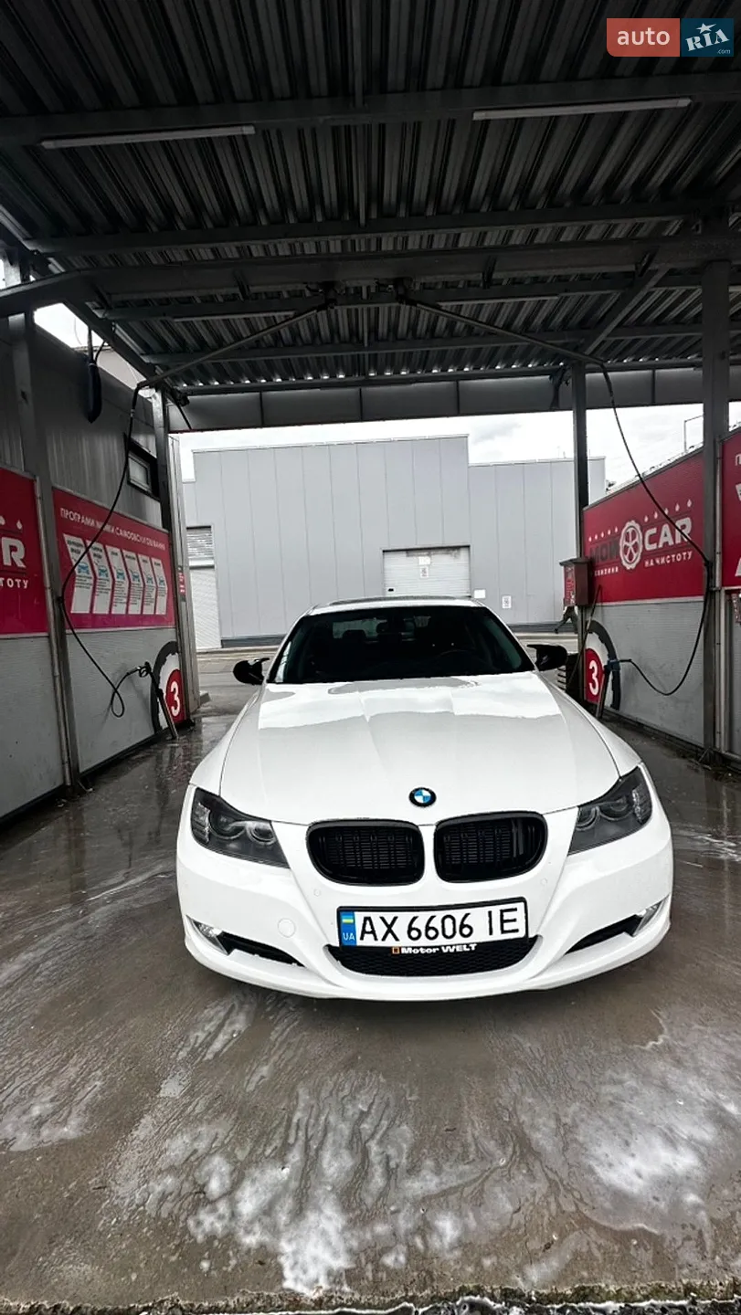 2011 BMW 3er - мініатюра 2