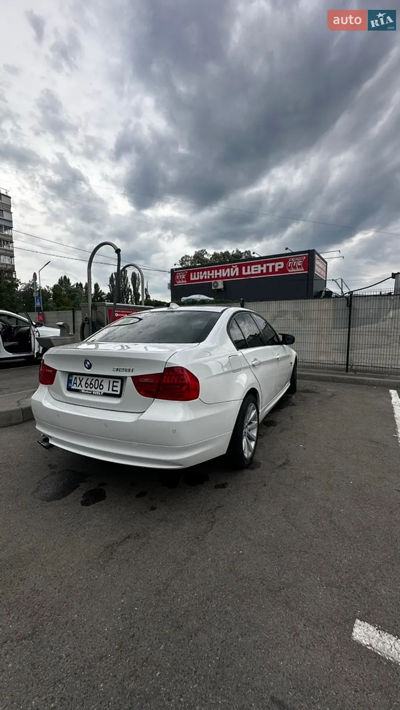 2011 BMW 3er - мініатюра 5