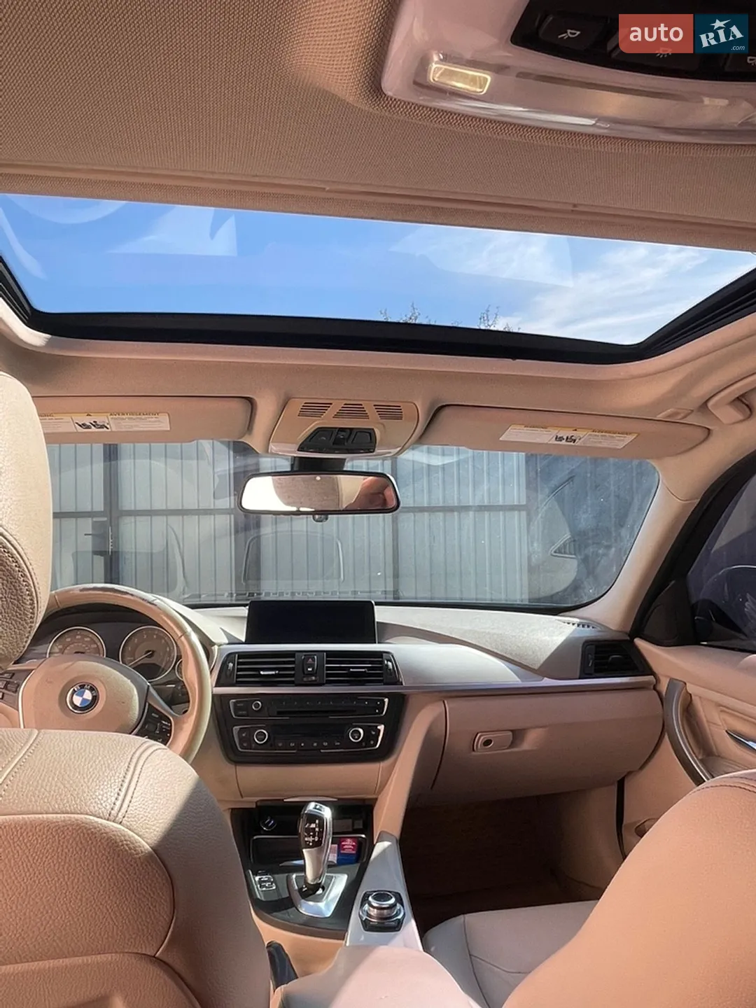 2012 BMW 3er - мініатюра 2