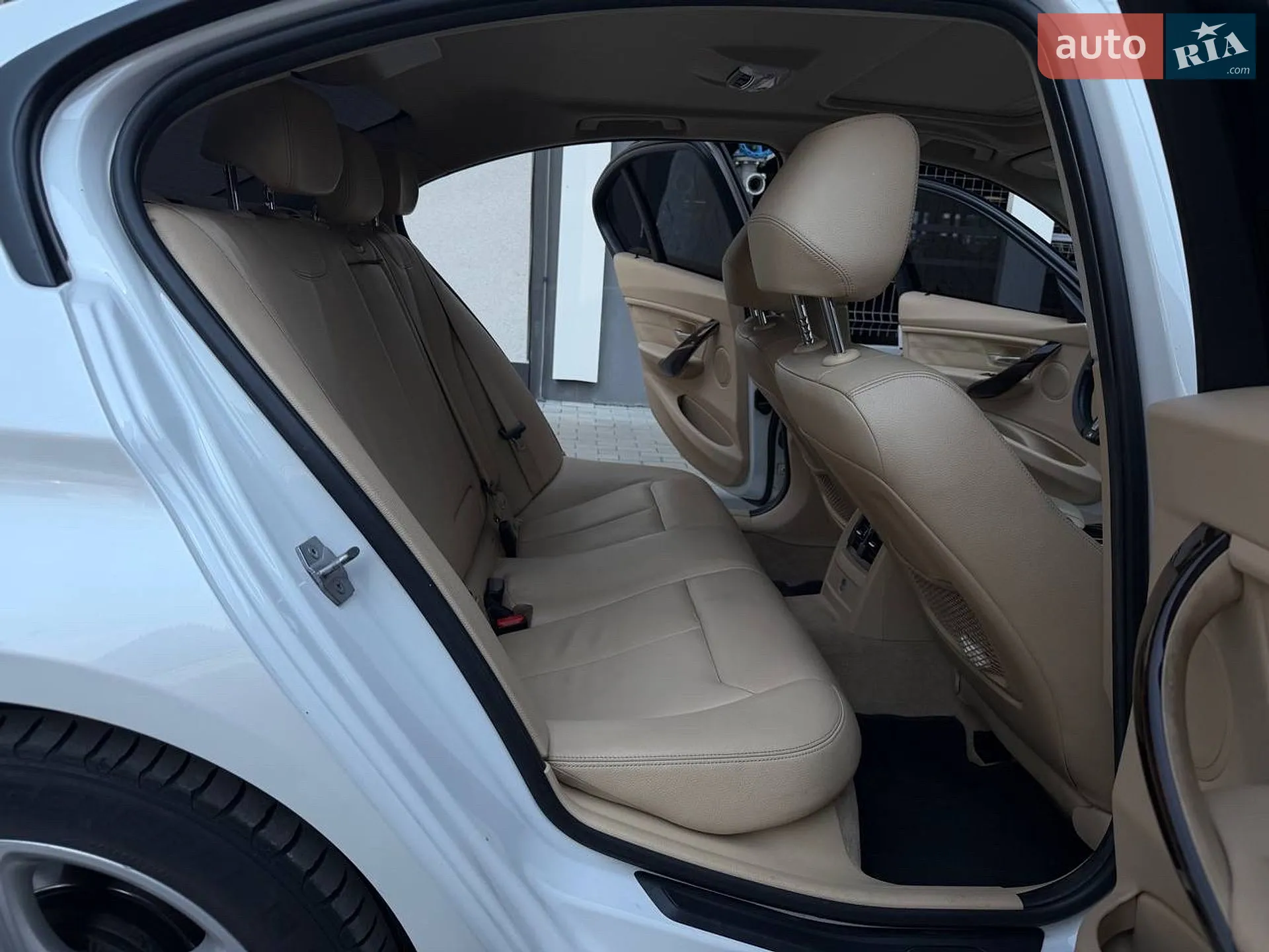 2015 BMW 3er - мініатюра 10