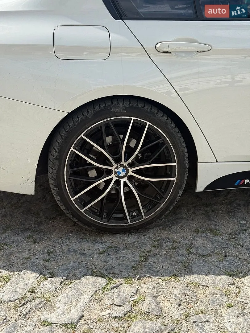 2015 BMW 3er - мініатюра 9