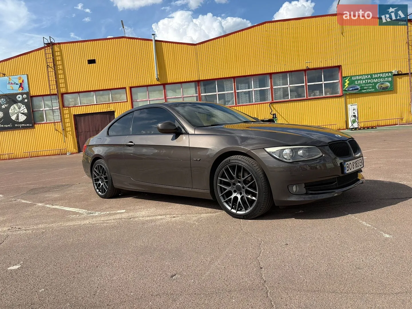 2010 BMW 3er - мініатюра 9