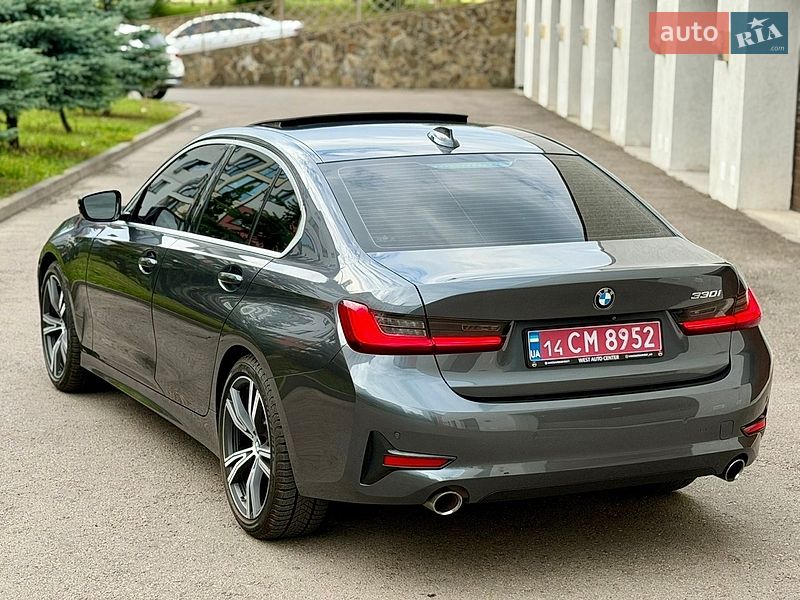 Седан BMW 3 Series 2021 в Ровно