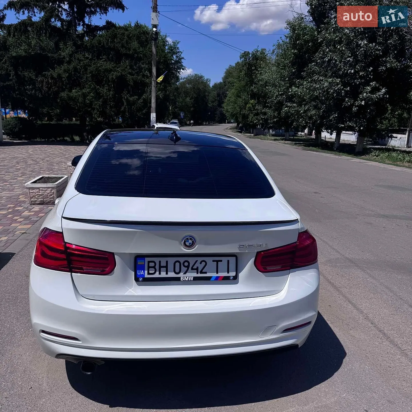 2016 BMW 3er - мініатюра 9