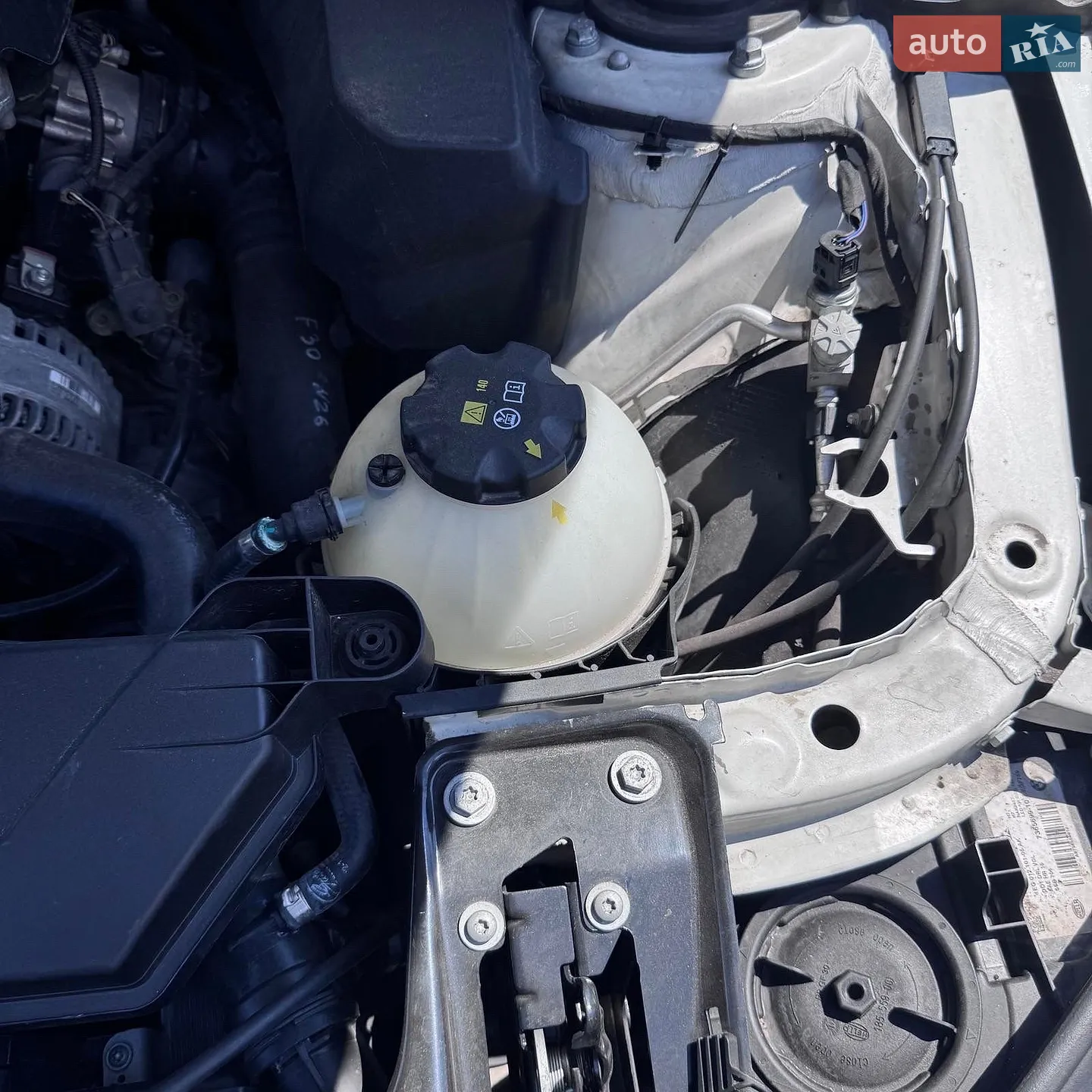 2016 BMW 3er - мініатюра 18