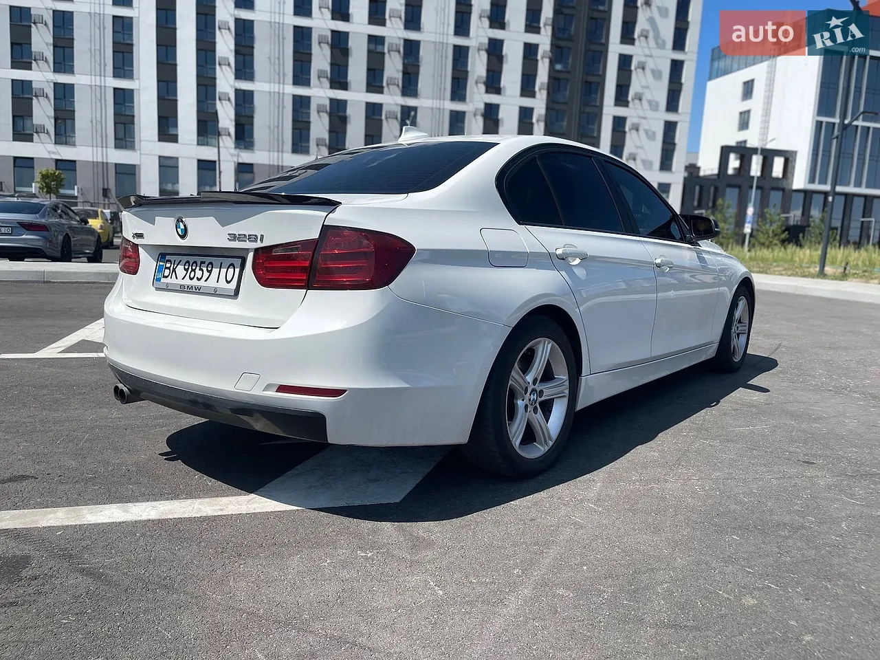 2013 BMW 3er - мініатюра 28