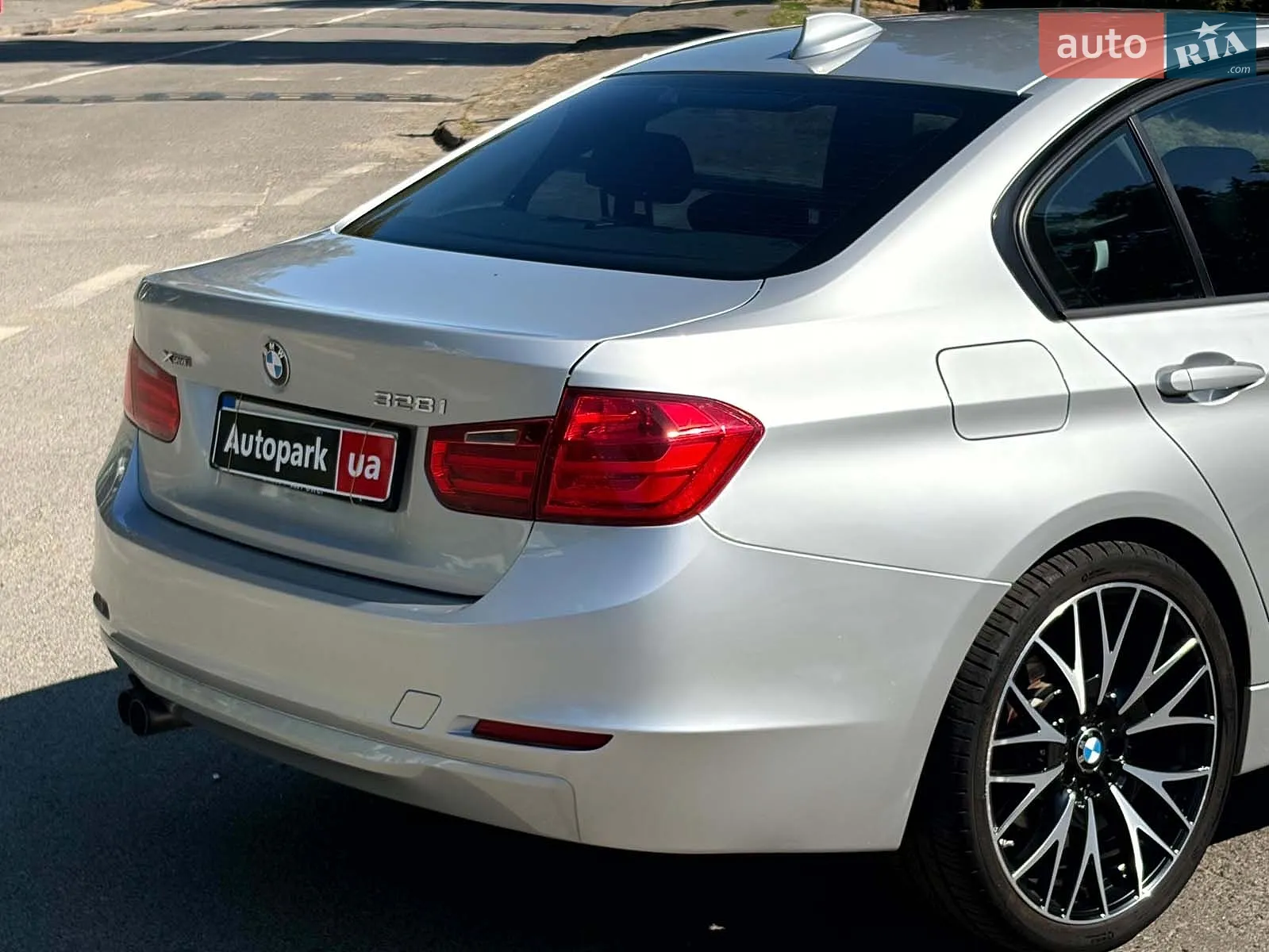 2012 BMW 3er - мініатюра 16
