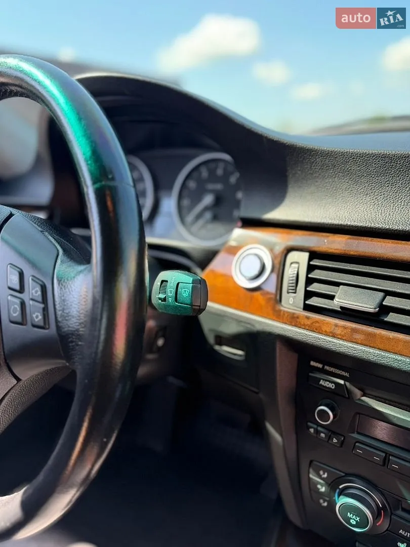 2011 BMW 3er - мініатюра 13