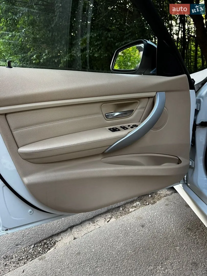 2012 BMW 3er - мініатюра 31