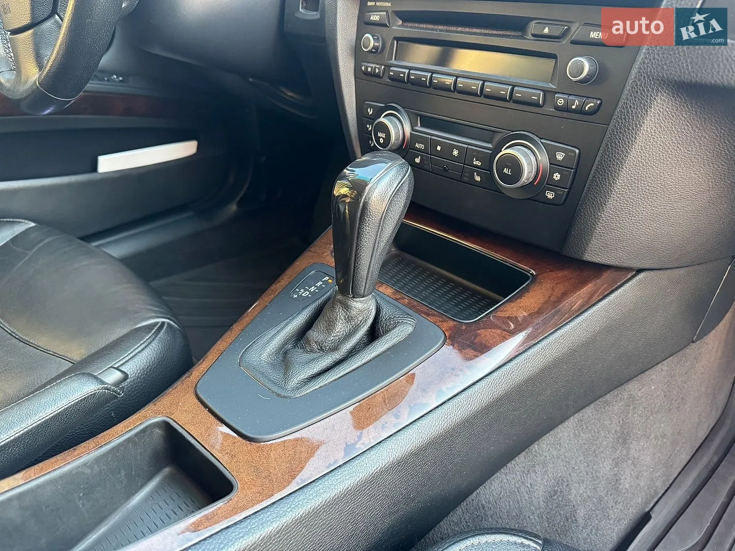 2011 BMW 3er - мініатюра 23