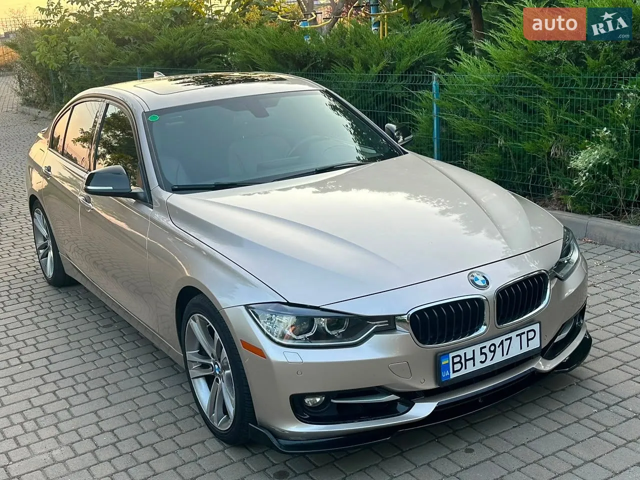 2012 BMW 3er - мініатюра 22