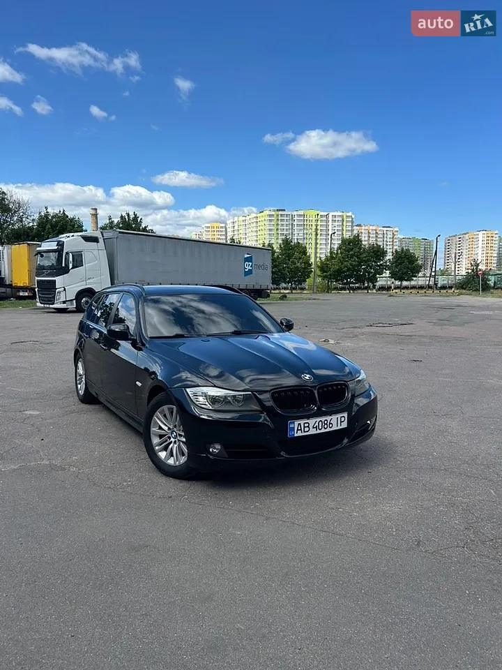 2010 BMW 3er - мініатюра 26