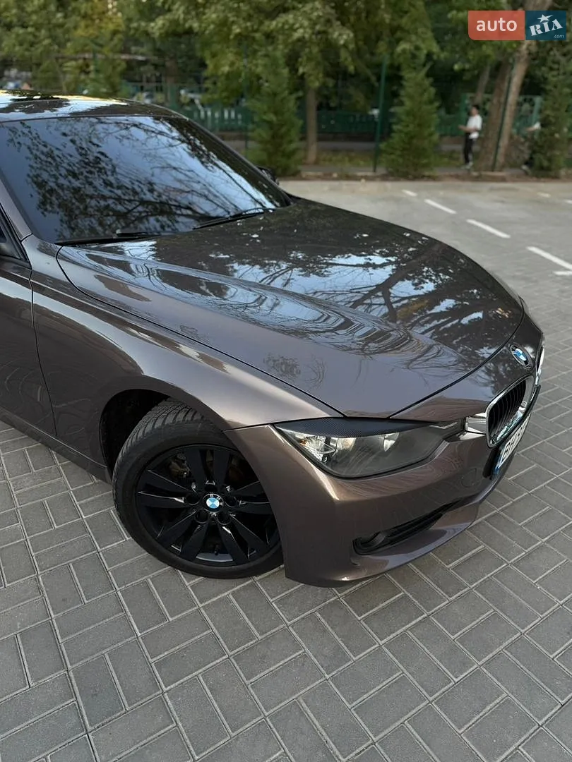2012 BMW 3er - мініатюра 4