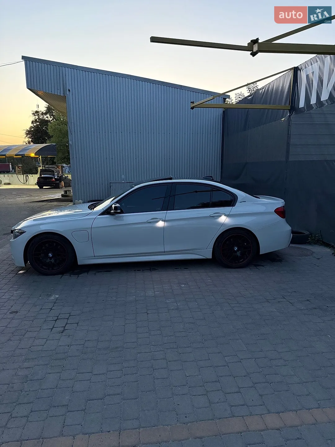 2017 BMW 3er - мініатюра 2