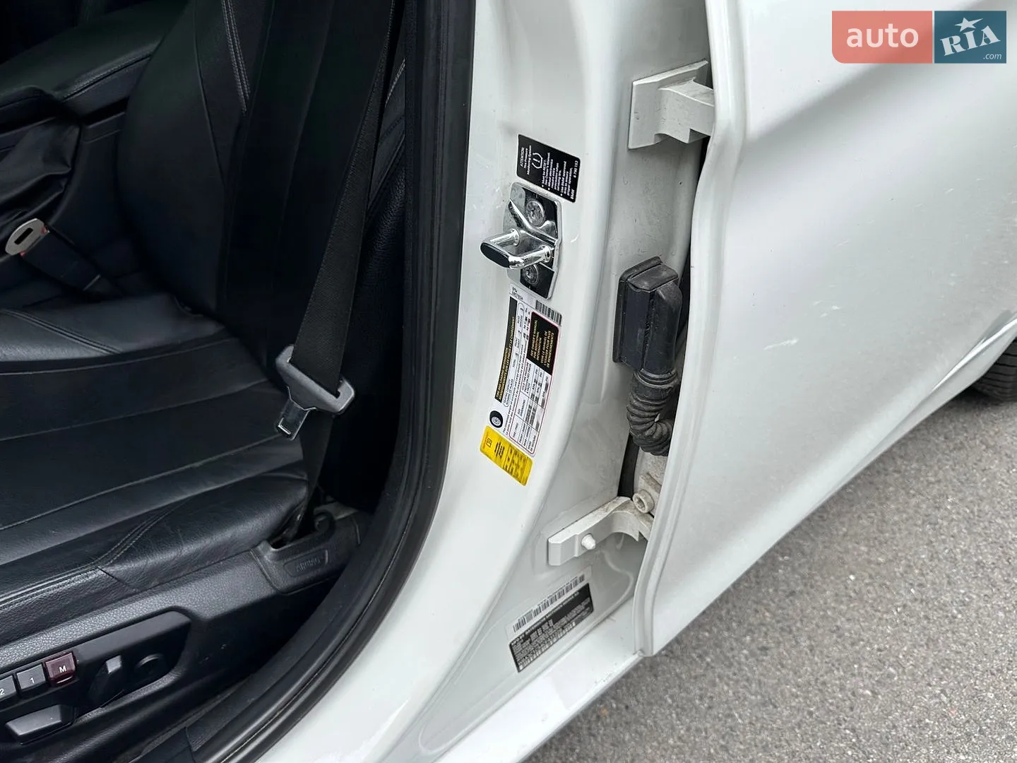 2012 BMW 3er - мініатюра 30