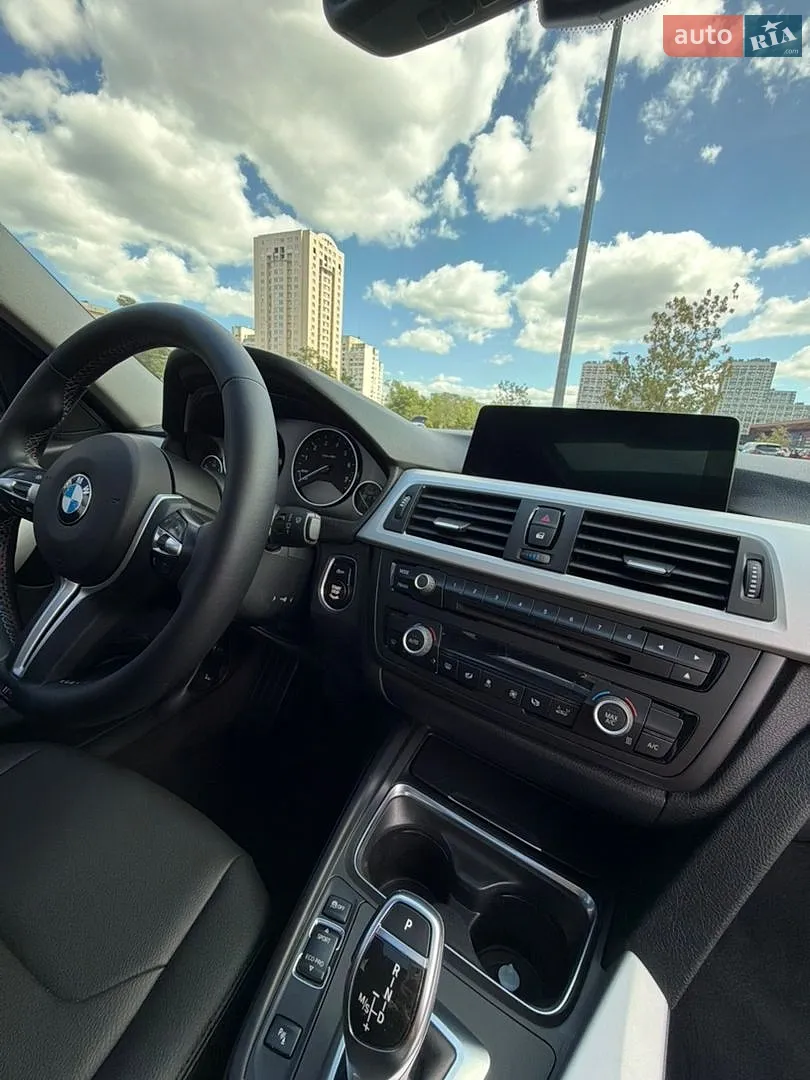 BMW 3 Series 2012 VIN WBA3A5C5XDF600653 фото оголошення 10 з 13