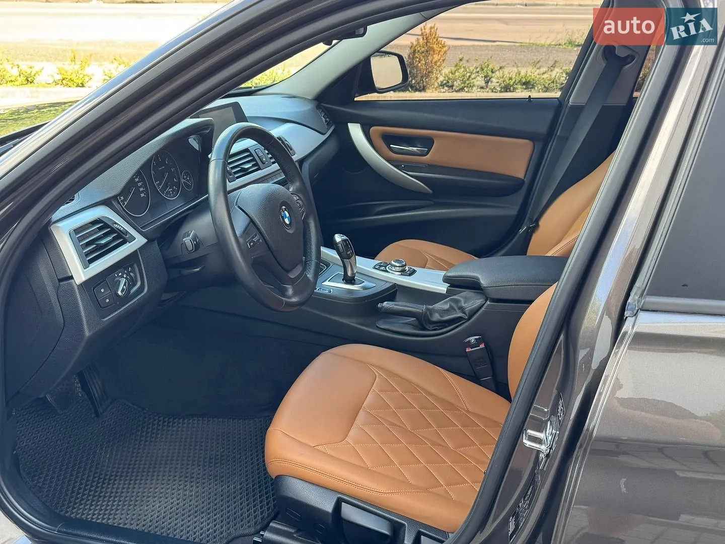 2012 BMW 3er - мініатюра 8
