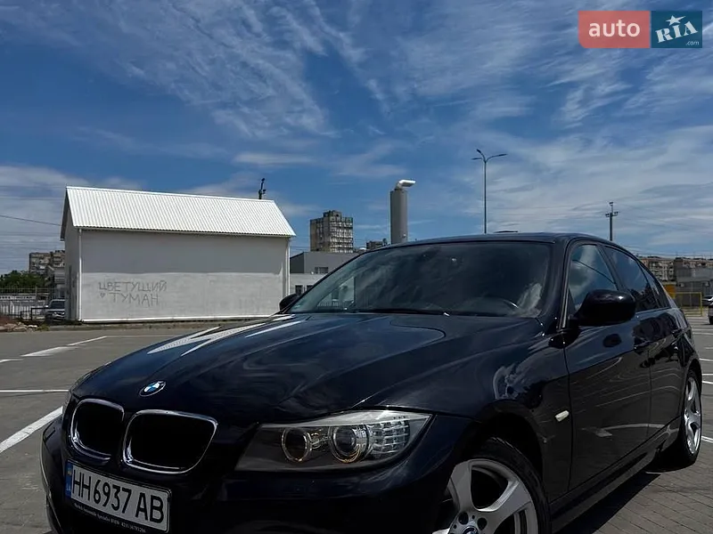BMW 3 Series 2010