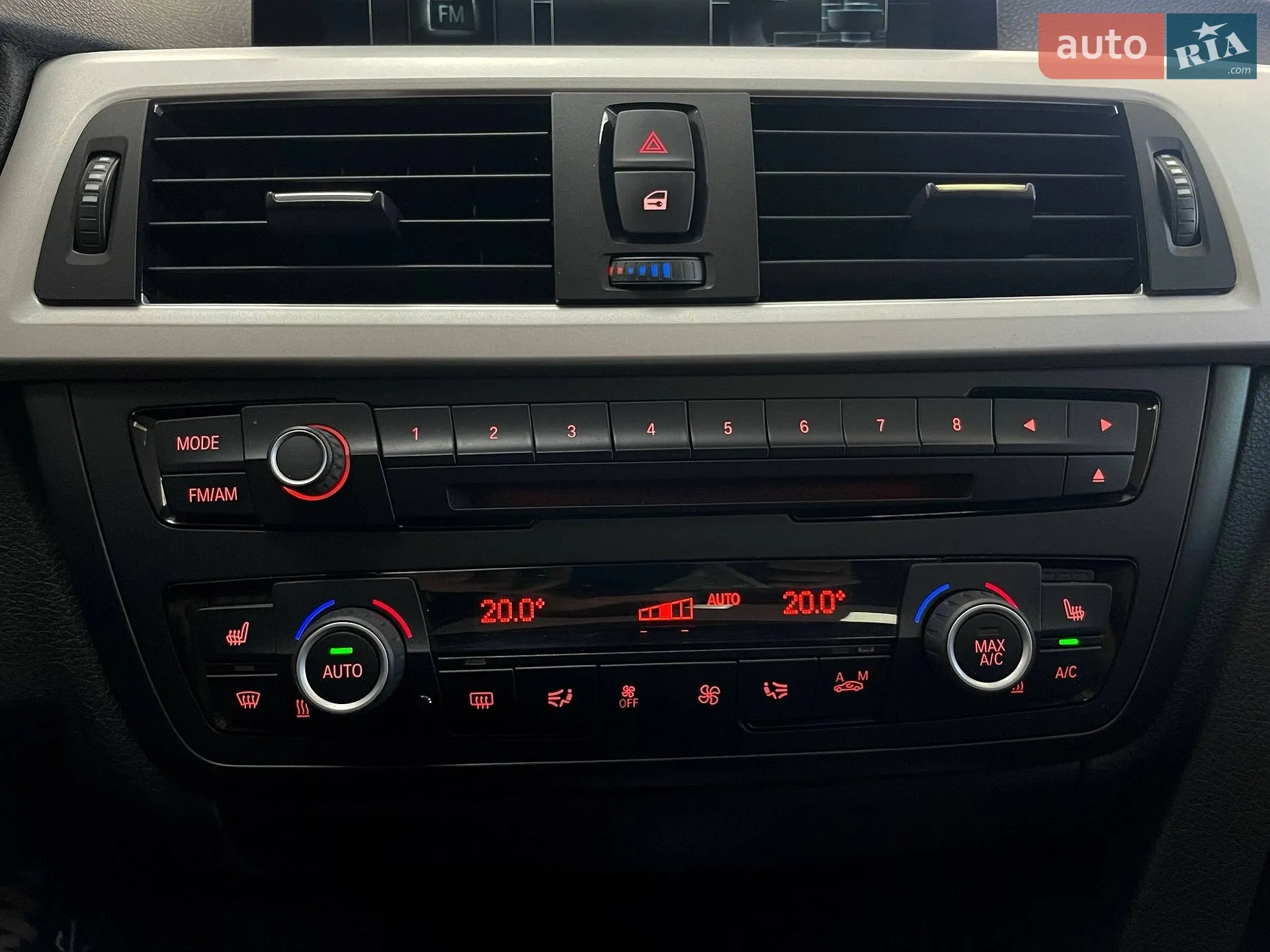 2013 BMW 3er - мініатюра 28