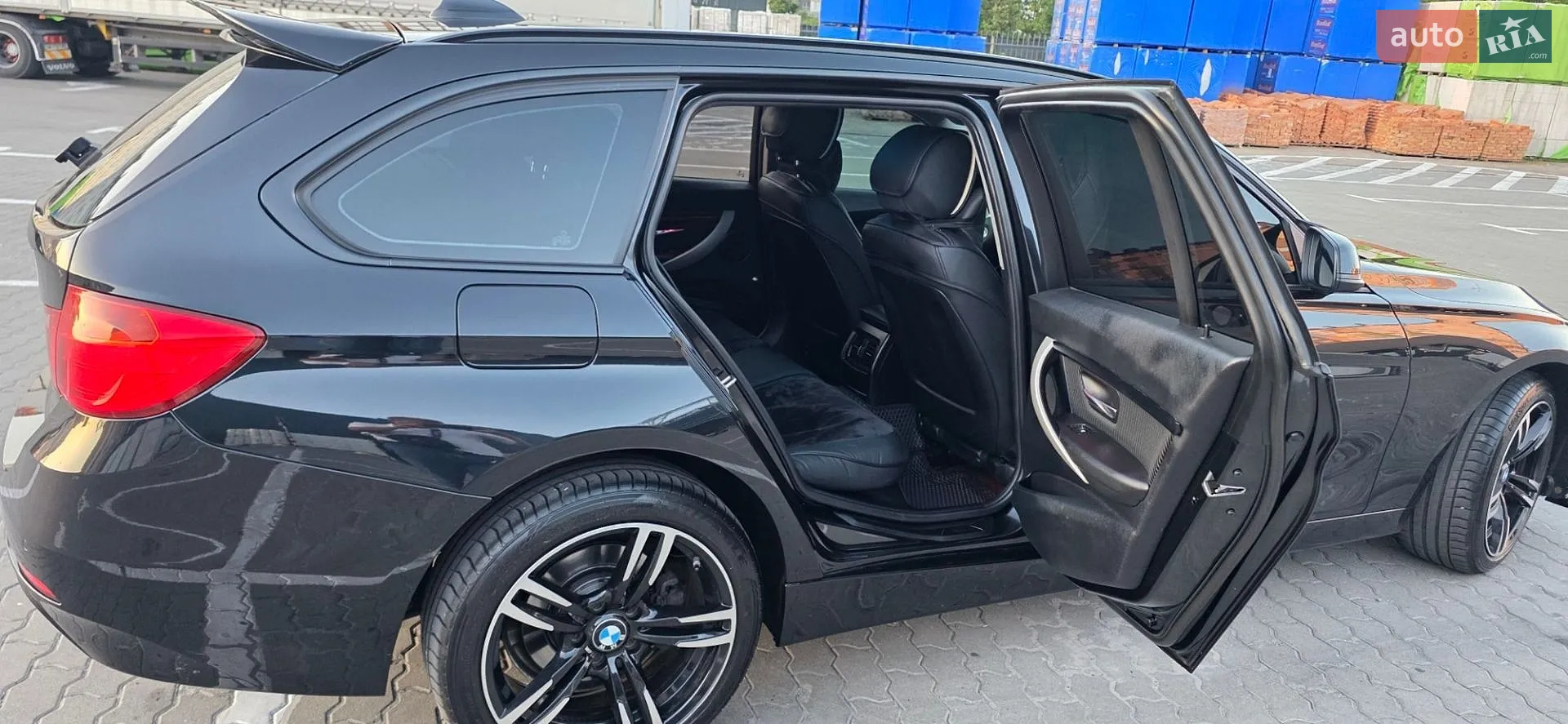 BMW 3 Series 2015 VIN WBA3K91020K404400 фото оголошення 21 з 75