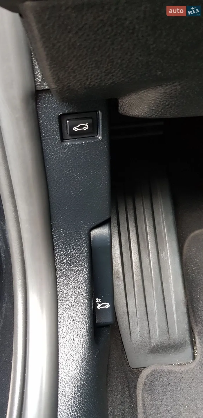 BMW 3 Series 2015 VIN WBA3K91020K404400 фото оголошення 68 з 75