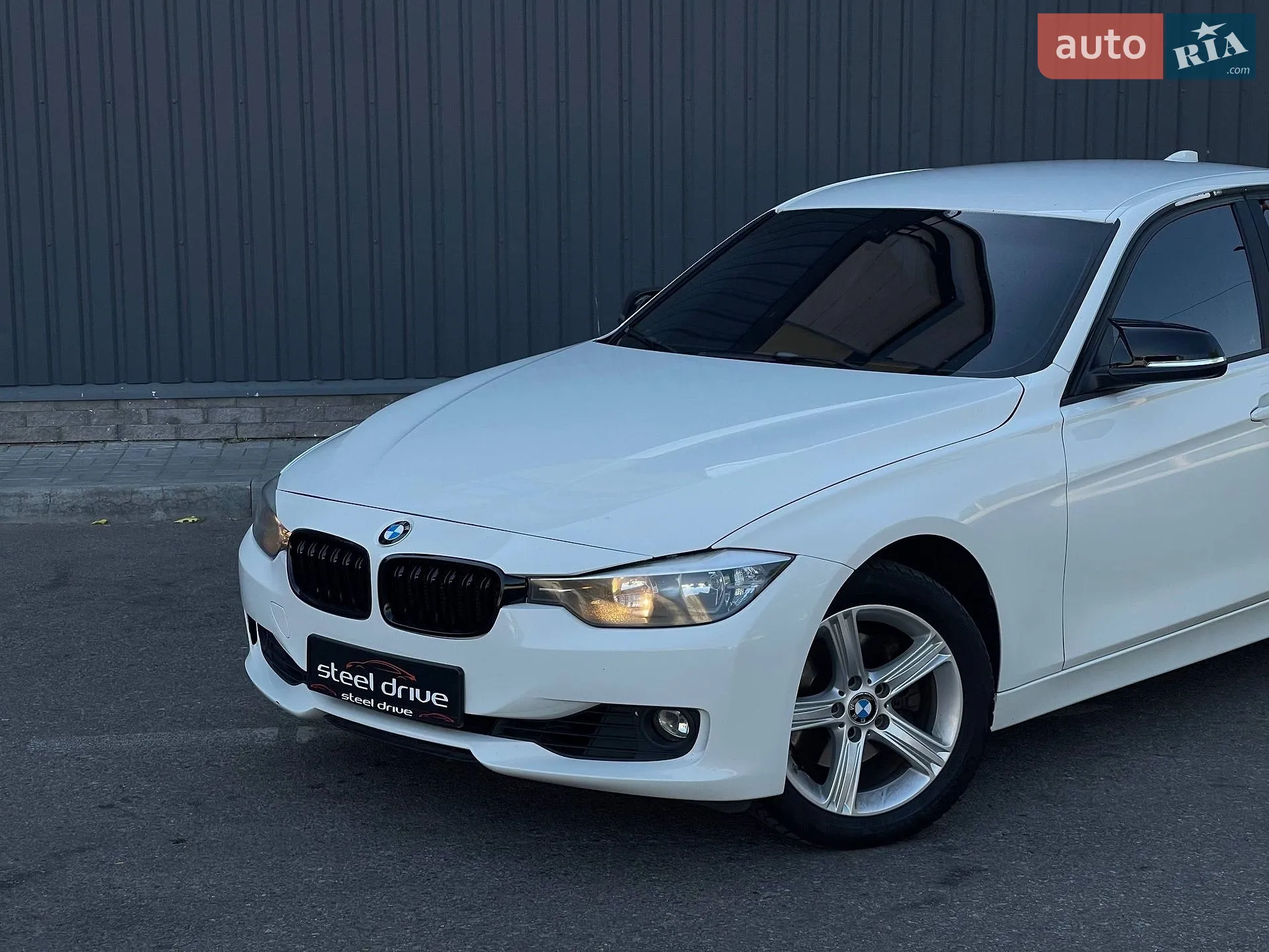 2013 BMW 3er - мініатюра 2