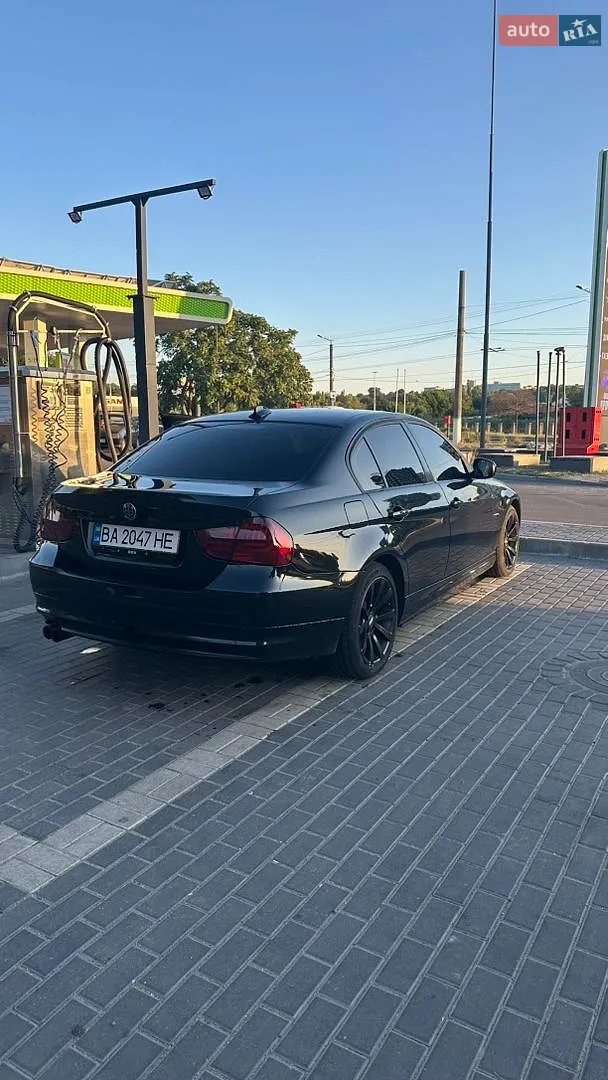 2011 BMW 3er - мініатюра 4