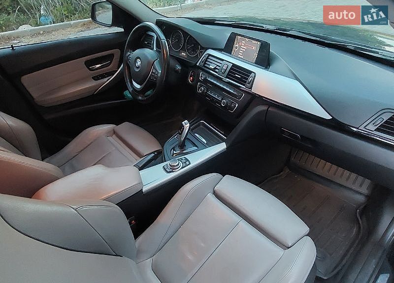 Седан BMW 3 Series 2013 в Тернополе