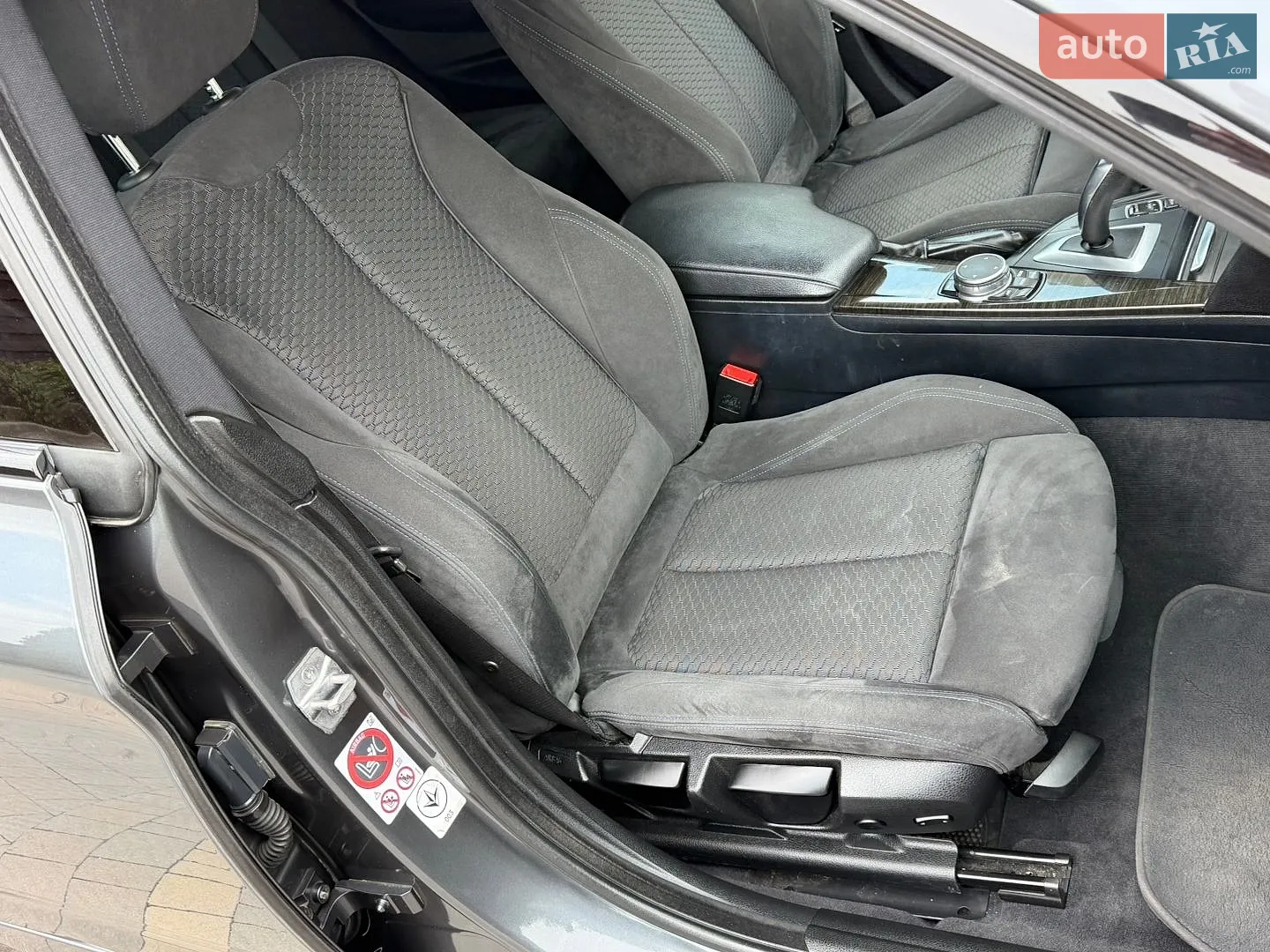 2015 BMW 3er - мініатюра 28