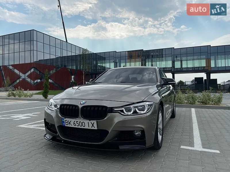 BMW 3 Series 2016