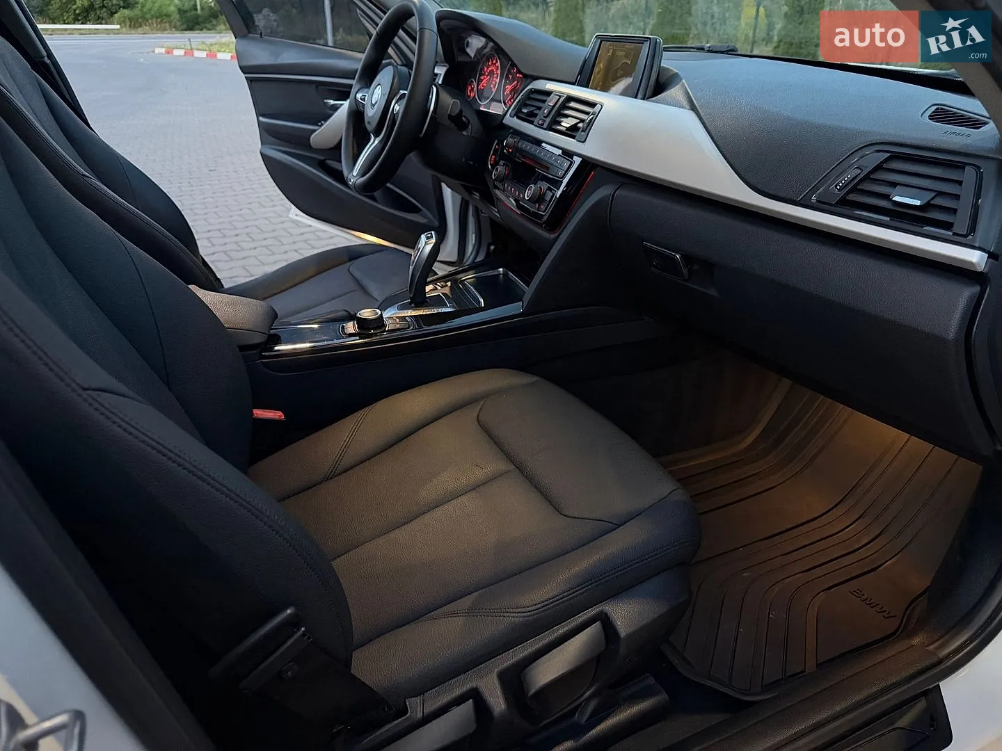 2017 BMW 3er - мініатюра 9