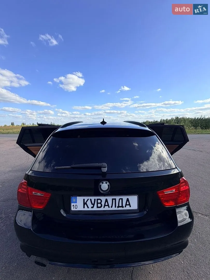 2010 BMW 3er - мініатюра 8