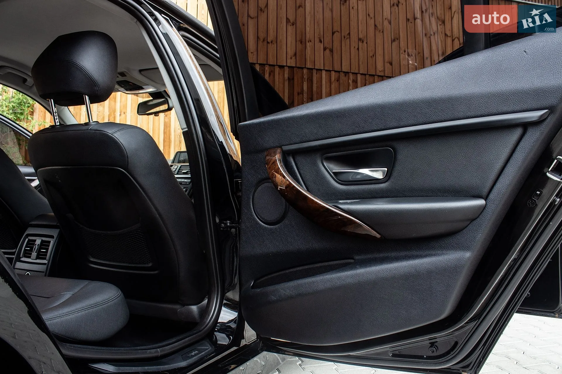 2014 BMW 3er - мініатюра 26