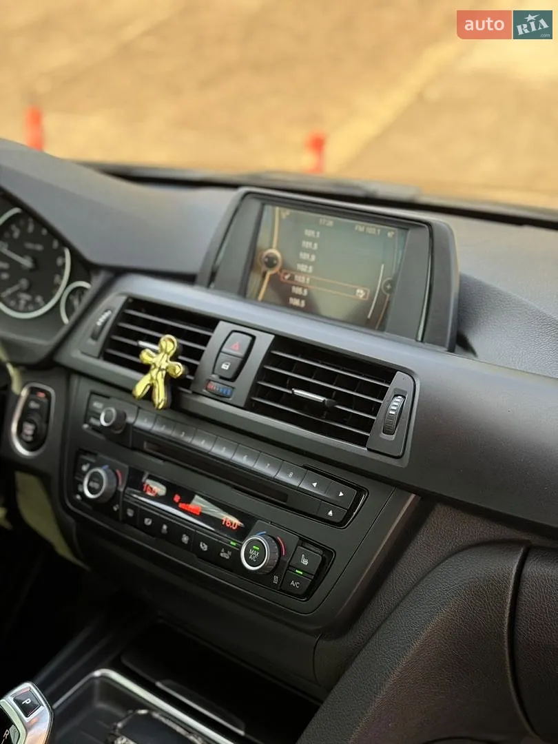 2014 BMW 3er - мініатюра 26