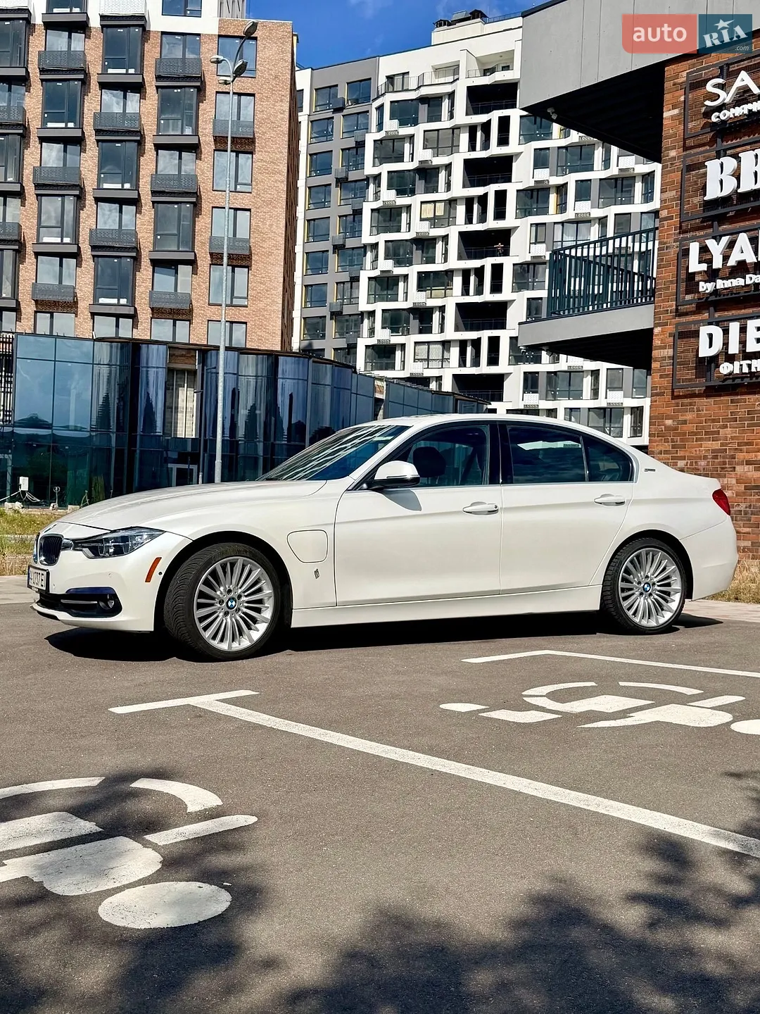 2016 BMW 3er - мініатюра 4