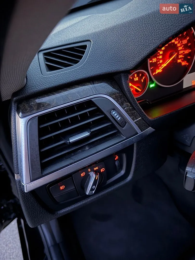 2015 BMW 3er - мініатюра 28
