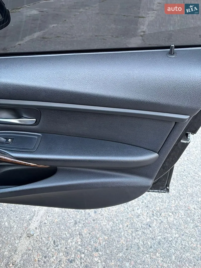 2013 BMW 3er - мініатюра 13
