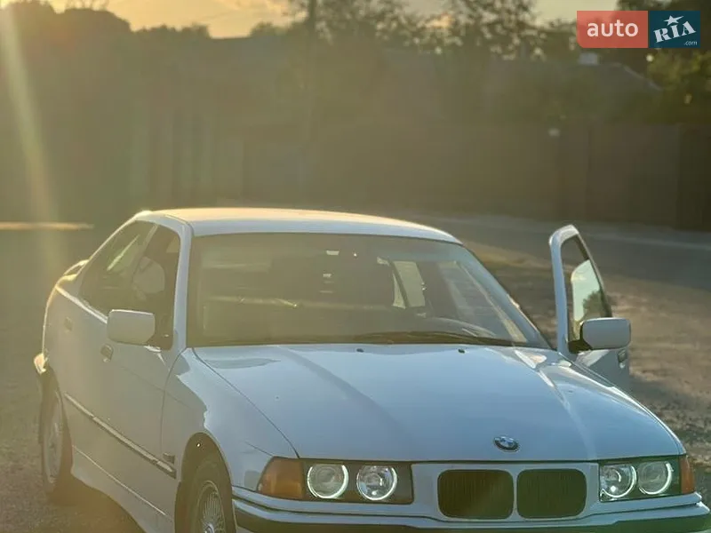 BMW 3 Series 1995
