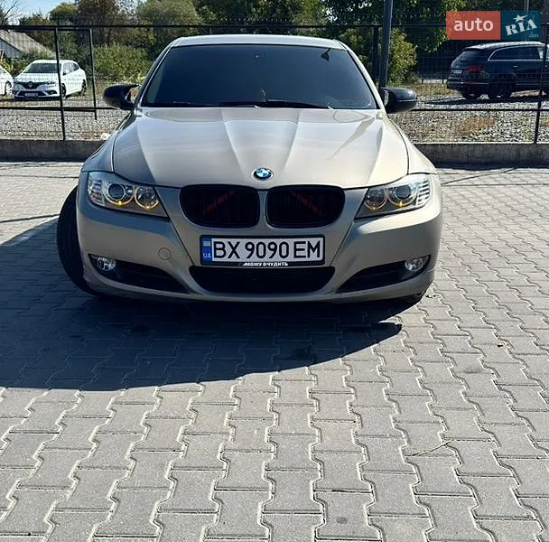 BMW 3 Series 2012